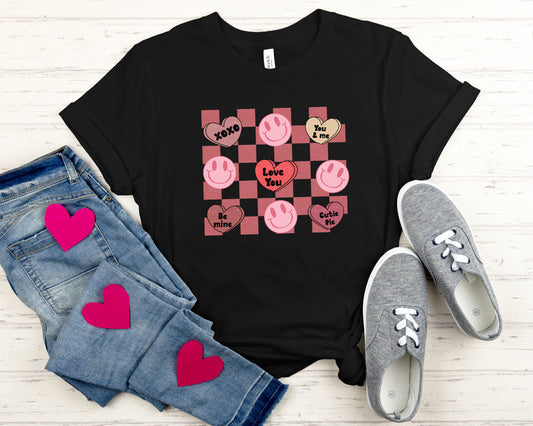 Retro Valentine Heart Checkerboard Valentine's Day Sights Ink T-Shirt